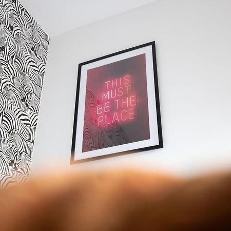 Bliss Stay Belfast The Mount Exteriör bild